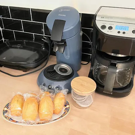 Le Douet Fleury - De Jardin Hébergement de vacances *