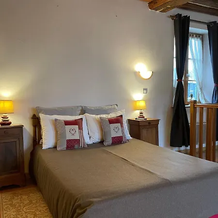 Hébergement de vacances Le Douet Fleury - De Jardin Livarot-Pays-d'Auge